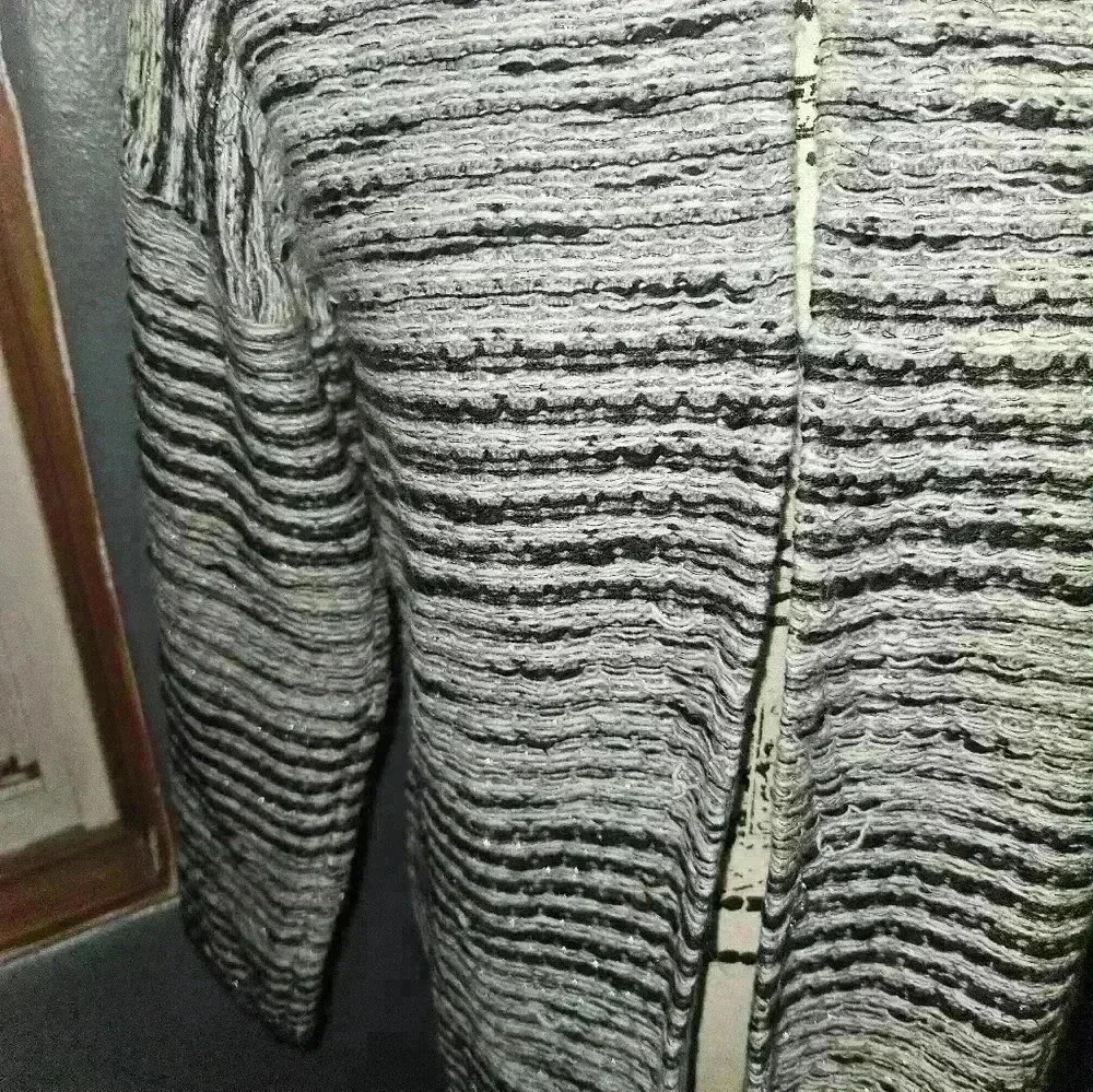 Cable & Gauge Womans Cardigan Sweater Size L - Picture 5 of 11